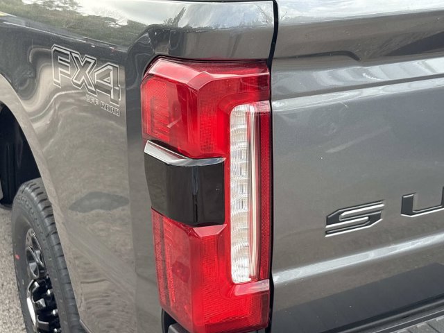 New 2026 Ford F250 XLT w/ XLT Premium Package AWD/4WD image 12
