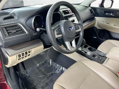 Used 2017 Subaru Legacy 2.5i Limited AWD/4WD image 9