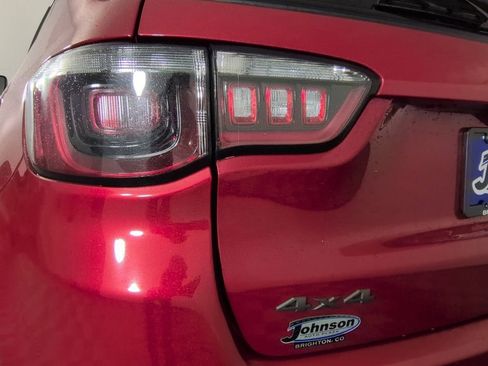 Used 2025 Jeep Compass Trailhawk AWD/4WD image 15