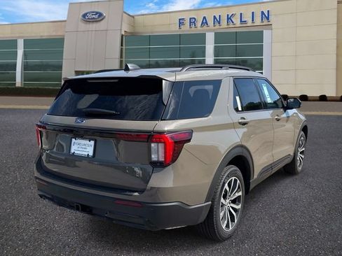New 2026 Ford Explorer ST-Line AWD/4WD image 7