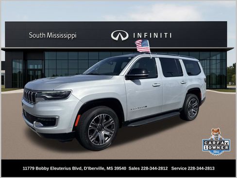 Used 2024 Jeep Wagoneer Series II w/ Flexible Seating Group RWD image 1
