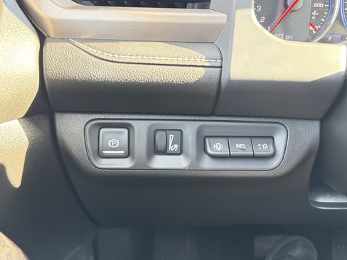 Used 2023 GMC Acadia Denali w/ Denali Technology Package FWD image 51