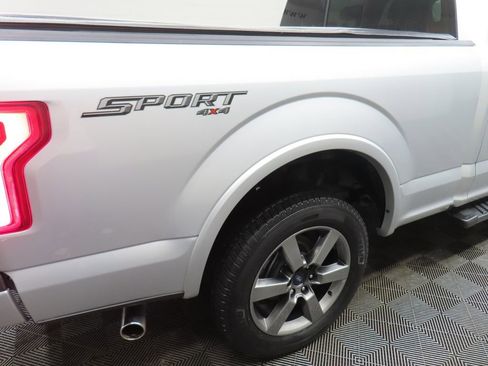 Used 2017 Ford F150 Lariat w/ Equipment Group 501A Mid AWD/4WD image 32