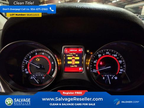 Used 2018 Dodge Journey Crossroad FWD image 12