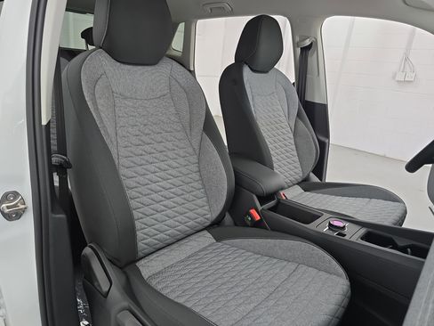 New 2026 Volkswagen Tiguan S FWD image 10