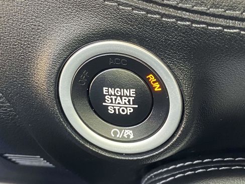 Used 2021 Dodge Challenger SXT w/ Plus Package image 28