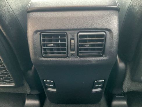 Used 2015 Toyota 4Runner Limited AWD/4WD image 20