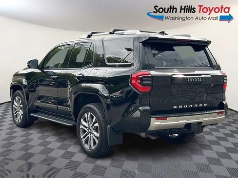 Used 2025 Toyota 4Runner Limited AWD/4WD image 4