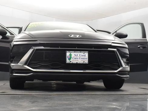 Used 2024 Hyundai Sonata SEL FWD image 11
