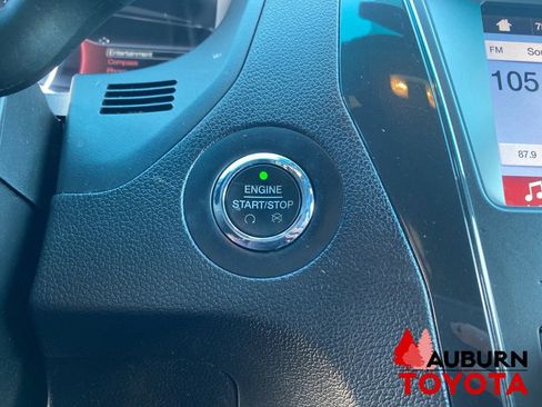 Used 2018 Ford Explorer XLT w/ Equipment Group 201A FWD image 42