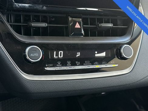 Used 2024 Toyota Corolla LE FWD image 22