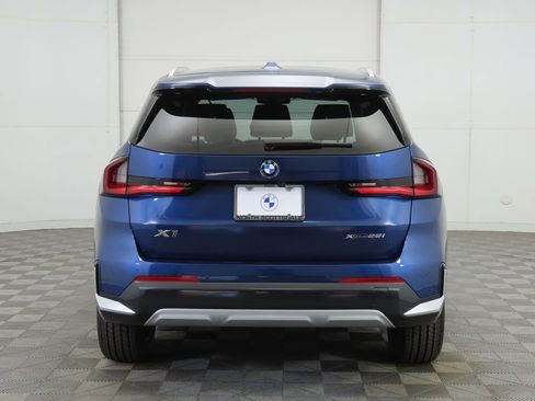 Certified 2025 BMW X1 xDrive28i w/ Premium Package image 5