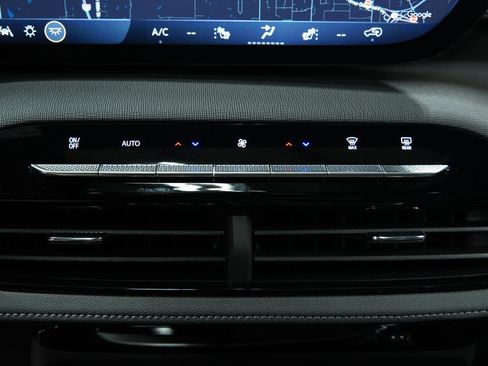 New 2026 Buick Enclave Sport Touring w/ Power Package image 40