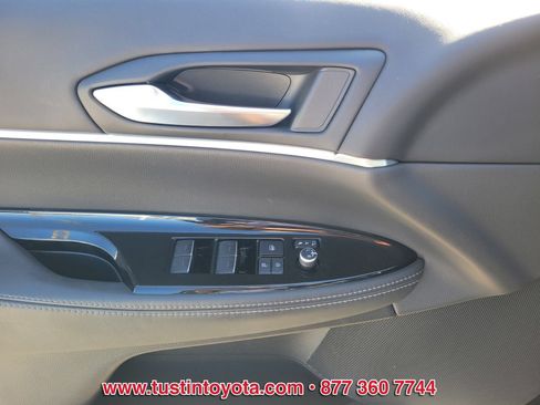 Certified 2023 Toyota Mirai w/ Advanced Technology Package RWD image 17
