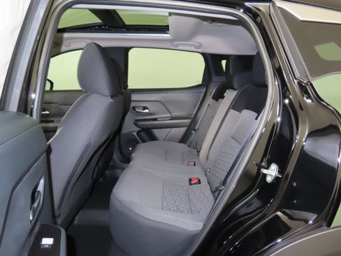 New 2026 Nissan Kicks SV w/ SV Premium Package image 7