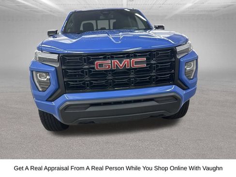 Used 2025 GMC Canyon Elevation RWD image 5