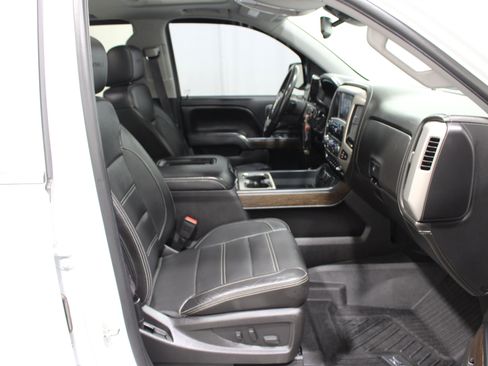 Used 2017 GMC Sierra 1500 Denali w/ Denali Ultimate Package AWD/4WD image 24
