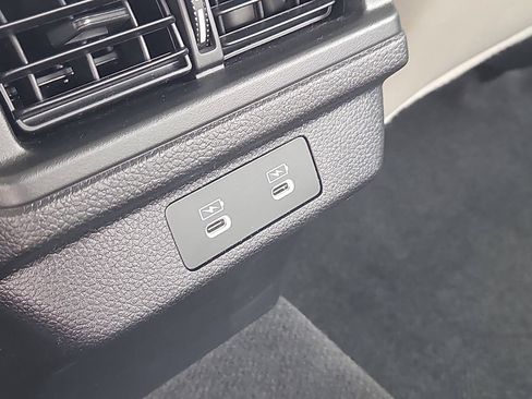 Certified 2025 Honda Accord LX image 17