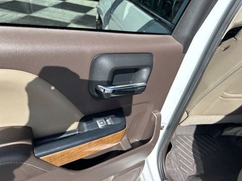 Used 2018 Chevrolet Silverado 1500 LTZ w/ LTZ Plus Package image 33