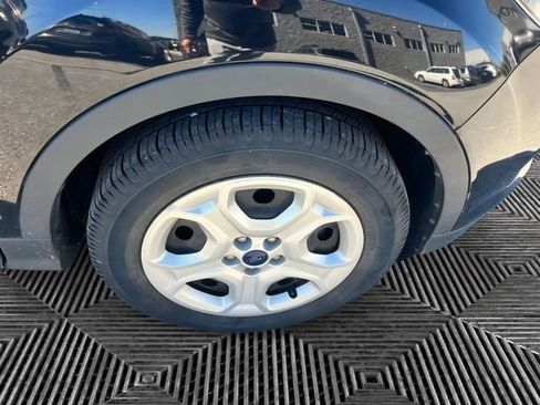 Used 2018 Ford Escape S image 9