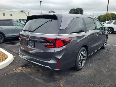 New 2026 Honda Odyssey EX-L image 3