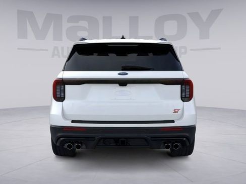 New 2026 Ford Explorer ST image 5