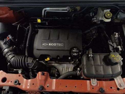 Used 2016 Chevrolet Trax LT w/ LT Convenience Package FWD image 30