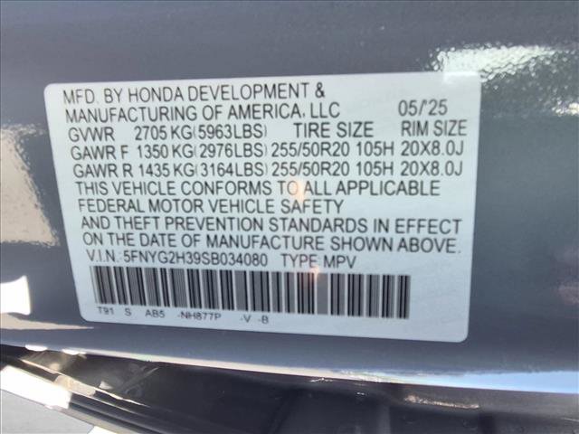 Used 2025 Honda Pilot Sport image 25