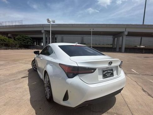 Used 2022 Lexus RC 300 w/ Premium Package RWD image 5