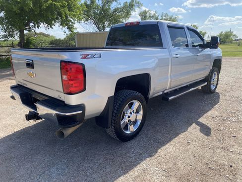 Used 2018 Chevrolet Silverado 2500 LTZ w/ Duramax Plus Package image 7