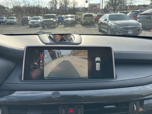 Used 2015 BMW X5 xDrive50i image 18