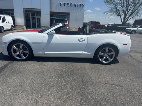 Used 2011 Chevrolet Camaro SS w/ RS Package RWD image 2