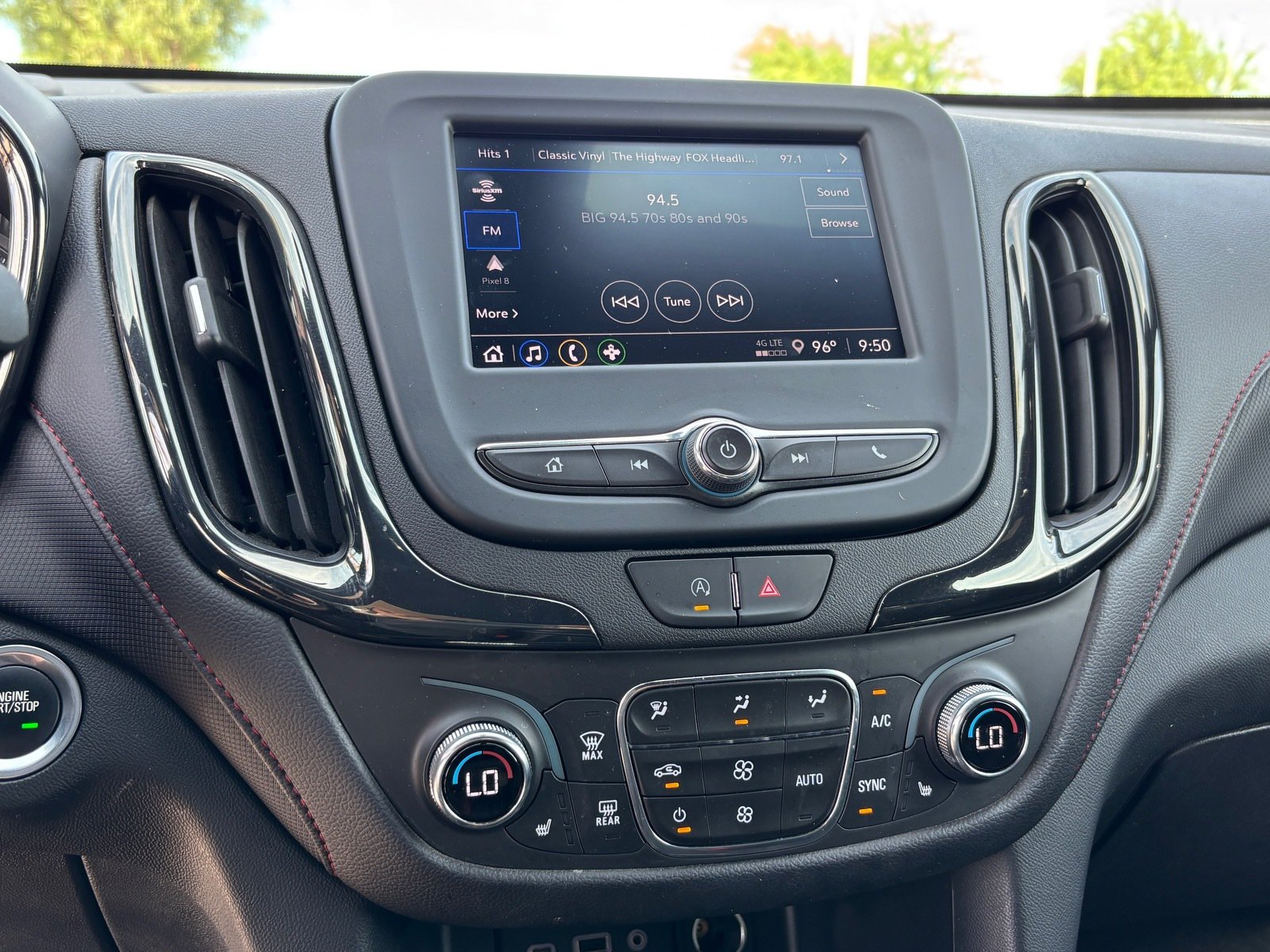 Used 2023 Chevrolet Equinox RS AWD/4WD image 14
