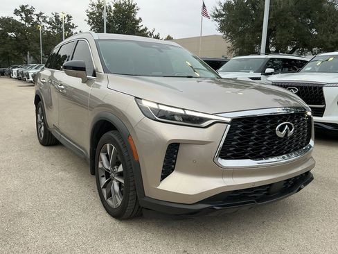 Certified 2023 INFINITI QX60 Luxe w/ Cargo Package image 9