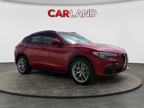 Used 2018 Alfa Romeo Stelvio Ti Sport AWD/4WD image 8