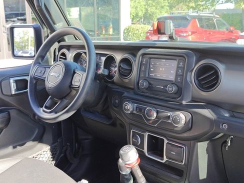Used 2020 Jeep Wrangler Sport image 26