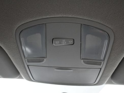 Used 2019 Hyundai Elantra SE w/ Cargo Package FWD image 17