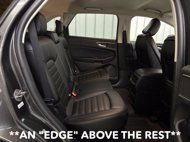 Used 2020 Ford Edge SEL w/ Convenience Package AWD/4WD image 13