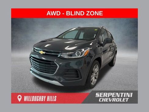 Used 2019 Chevrolet Trax LT w/ Driver Confidence Package AWD/4WD image 1