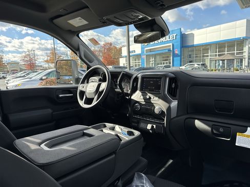 New 2026 GMC Sierra 2500 Pro image 16