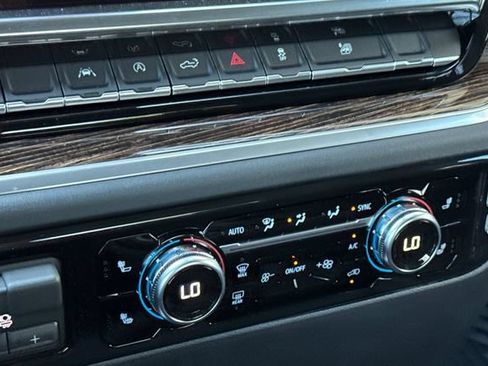 New 2026 GMC Sierra 1500 SLE AWD/4WD image 23