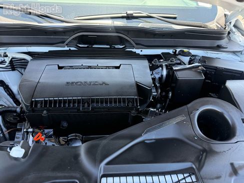 Used 2026 Honda Pilot EX-L image 33