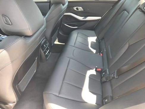 Used 2021 BMW 330i xDrive Sedan w/ Executive Package AWD/4WD image 31