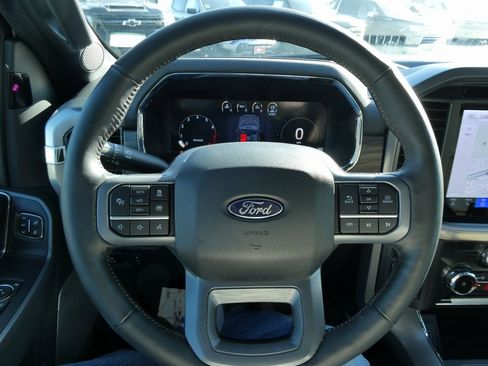 Used 2024 Ford F150 Lariat image 34