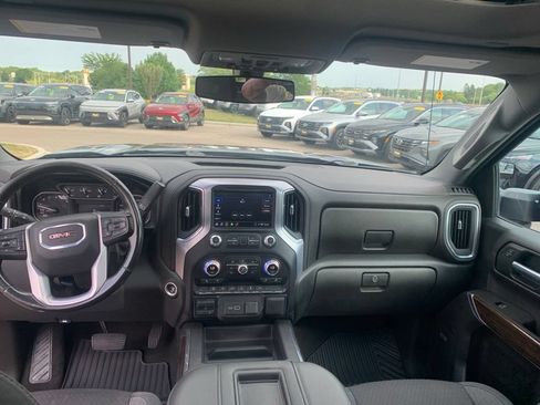 Used 2020 GMC Sierra 1500 Elevation AWD/4WD image 11