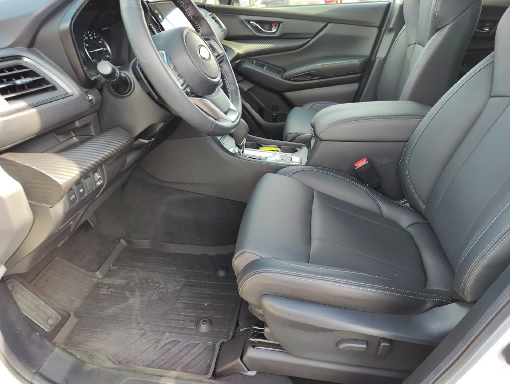 Certified 2026 Subaru Ascent Premium w/ Popular Package #1 AWD/4WD image 9