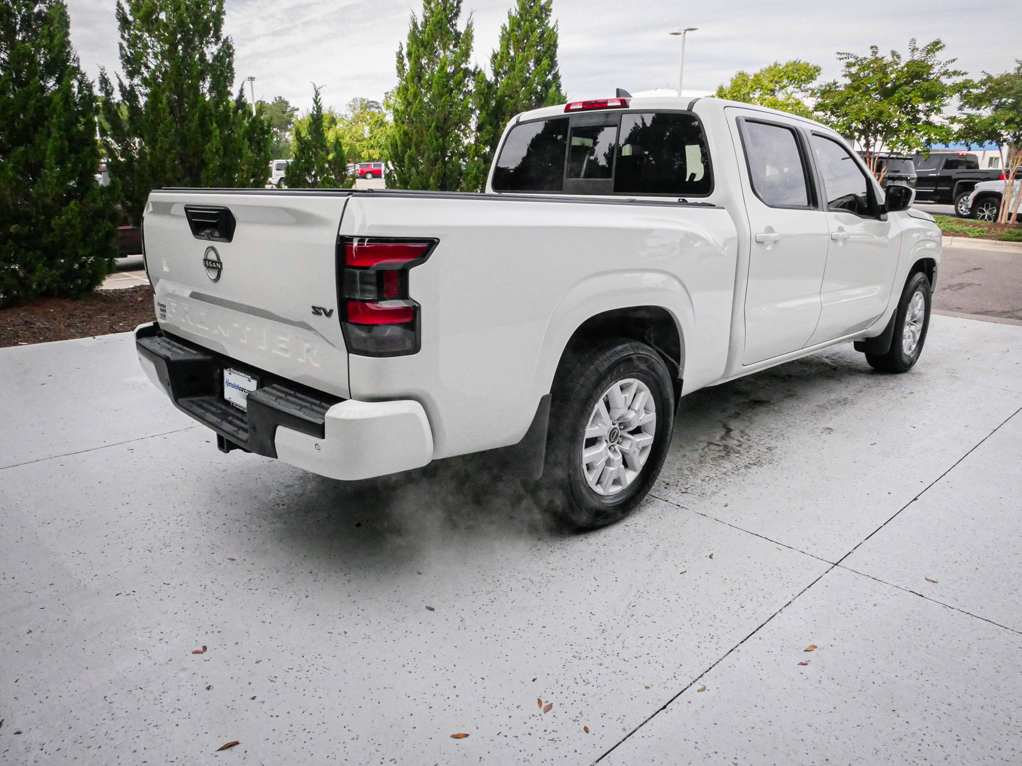 Used 2022 Nissan Frontier SV w/ Technology Package RWD image 10