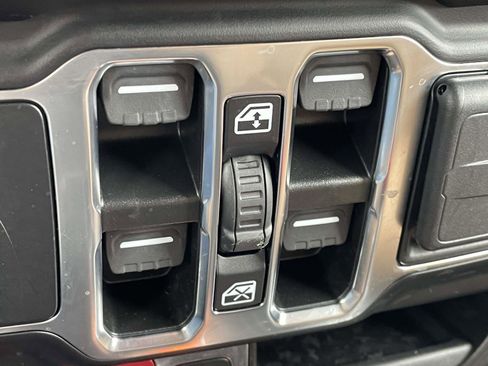 Used 2023 Jeep Wrangler Unlimited Rubicon 4xe w/ Safety Group image 5