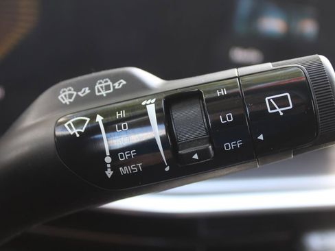 Used 2026 Kia Sorento LX FWD image 31