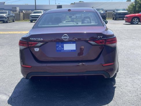Used 2024 Nissan Sentra SV FWD image 4